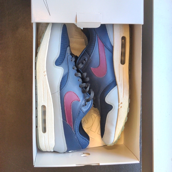 Nike Air Max 90 Custom - Picture 7 of 8